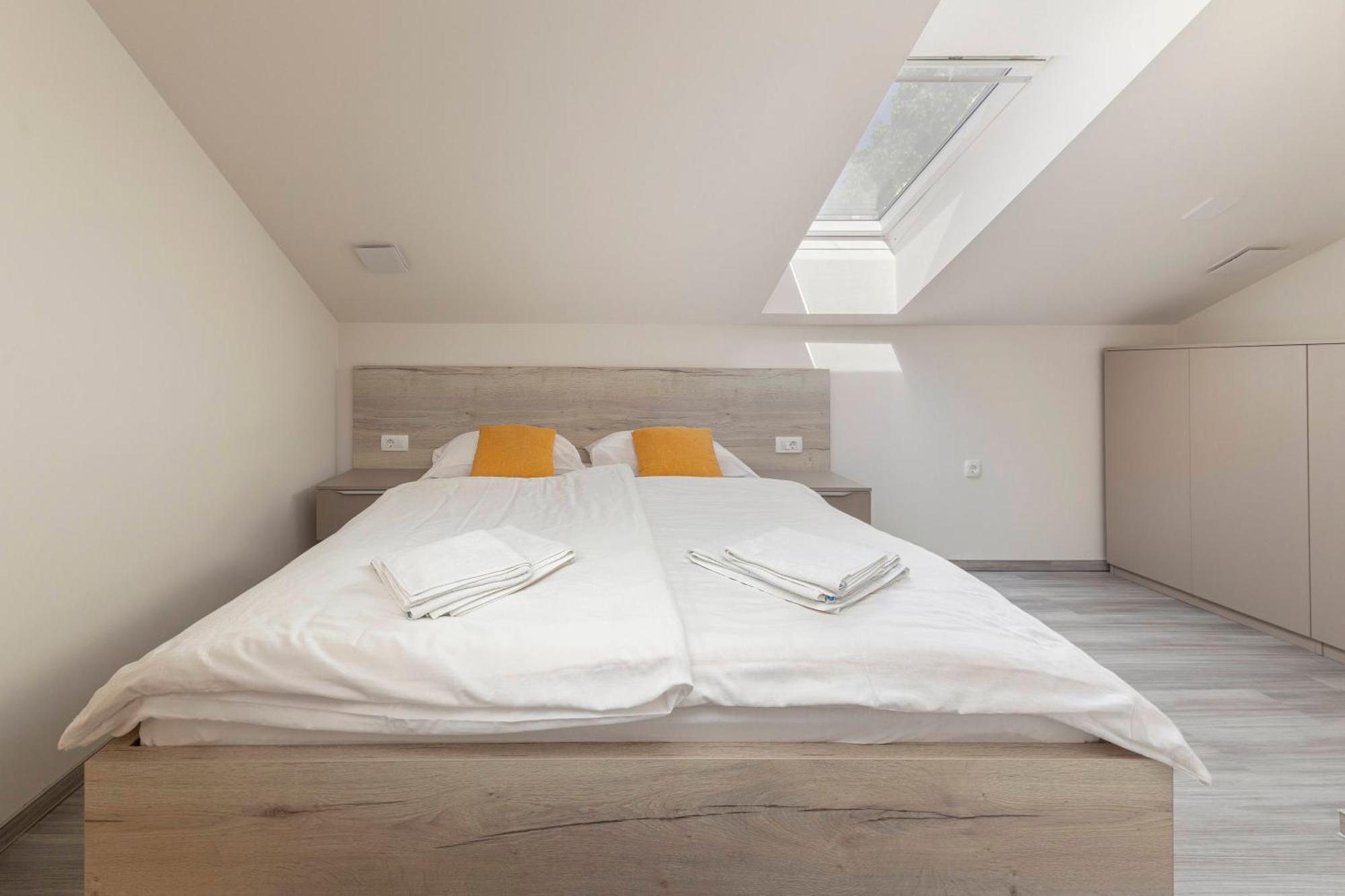 Rooms S Center Slovenske Konjice Eksteriør bilde