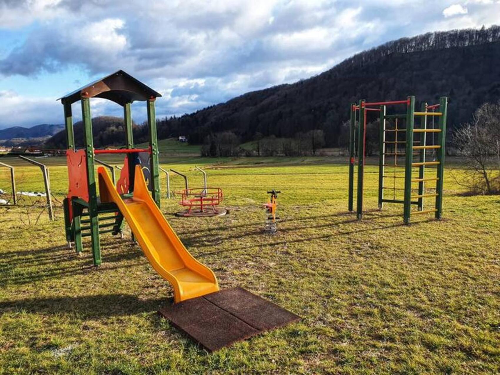 Rooms S Center Slovenske Konjice Eksteriør bilde
